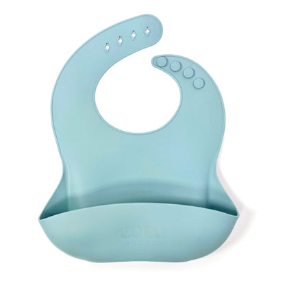 An adjustable sky blue silicone children’s bib with crumb catcher pocket.
