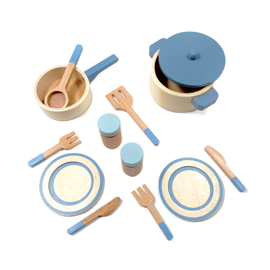 Wooden Cooking Set – 13-Piece Pretend Play Kitchen Set (Ages 3–6)